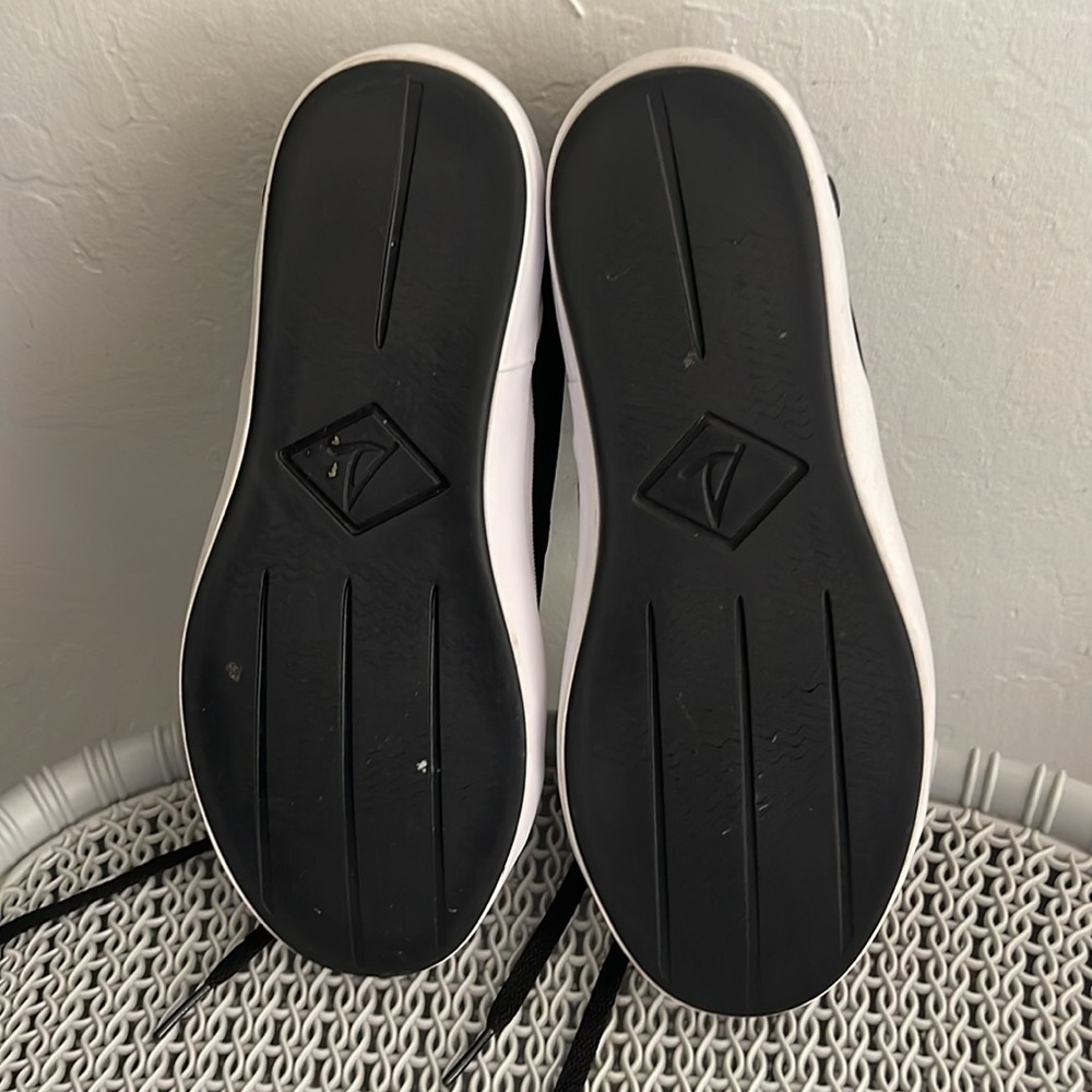 SPERRY Shoes - Picture 5 of 6